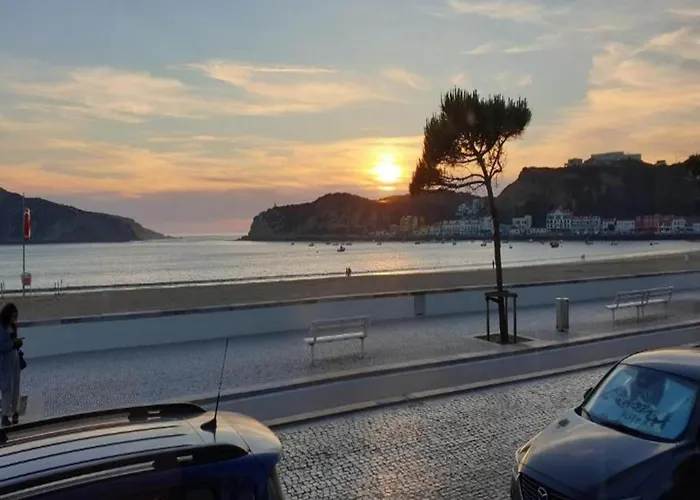 Beautiful Apartment in São Martinho do Porto with Balcony